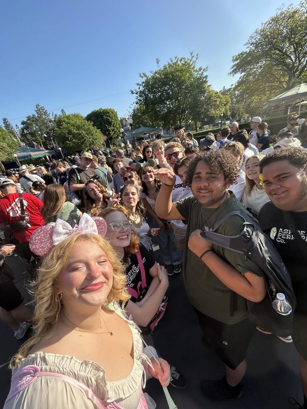 Encore Young Artists during Illuminating California Aspires Unforgettable Disneyland Performance Trip