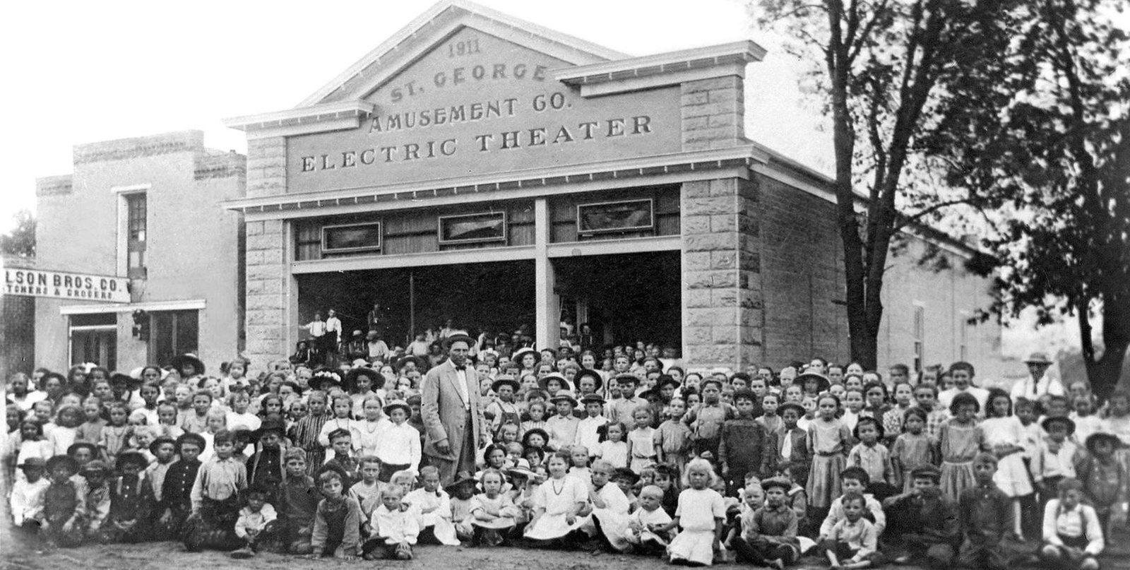The Electric Theater in 1911, when it was the St. George Amusement Co.